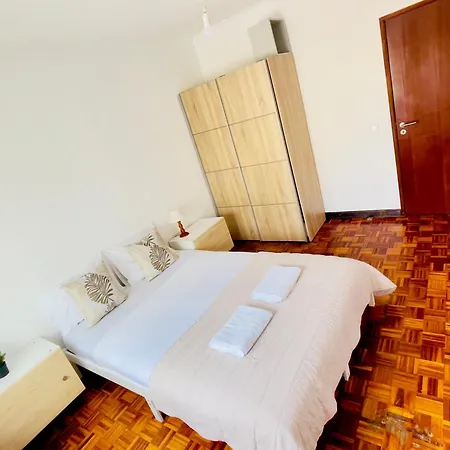 Alameda Homestay Lisbon